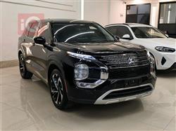 ميتسوبيشي اوتلاندر